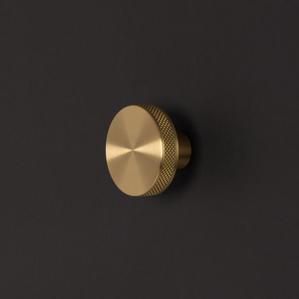 Julian Knob — Katy Skelton