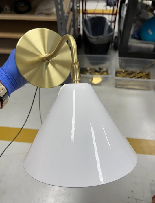 Arlo Pin-Up Sconce